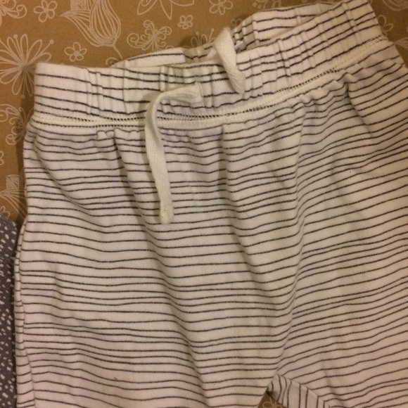 [JB] Baby boy’s bottoms joggers 2 pairs 9 months - Picture 4 of 6